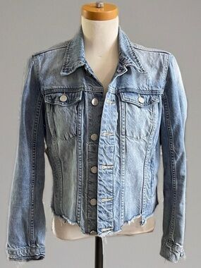 Blank NYC Light Blue Denim Jean Jacket Distressed throughout SZ M